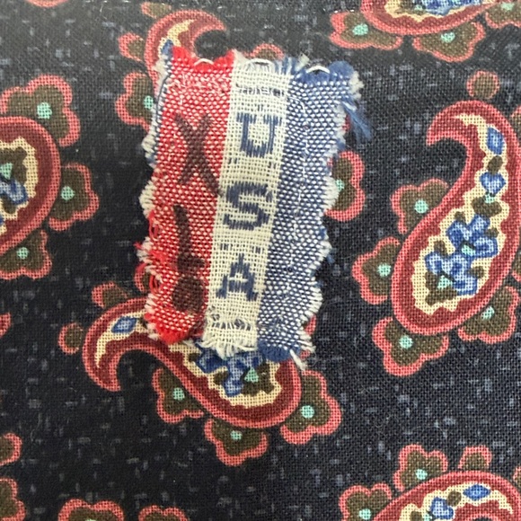 Unique Vintage-Inspired Black Vest Southwest/Aztec Inspired - Picture 5 of 12